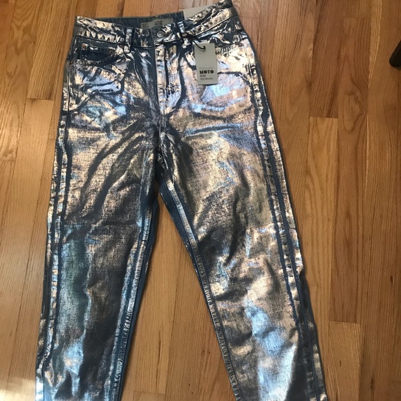 Topshop Denim - TOPSHOP Metallic coated jeans Sz 26